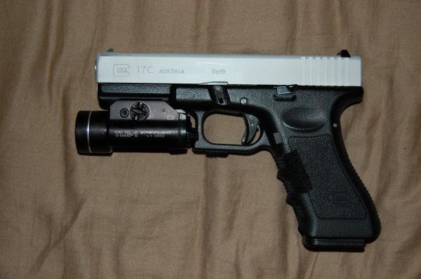 Glock 17C Custom w/ Streamlight TLR-1